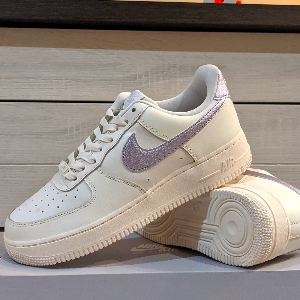 Women's Nike Air Force One 07 ESS
